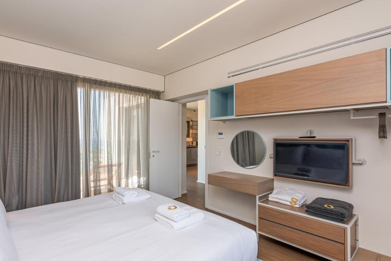 Onira Suite Dreams แอร์ซอนิสซอส ภายนอก รูปภาพ