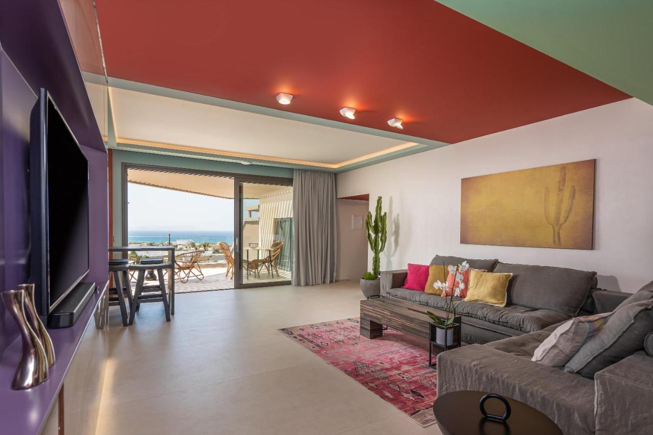 Onira Suite Dreams แอร์ซอนิสซอส ภายนอก รูปภาพ